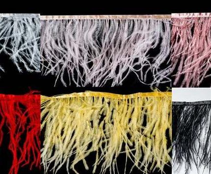 Пір'я, лебедячий пух, за 1 м